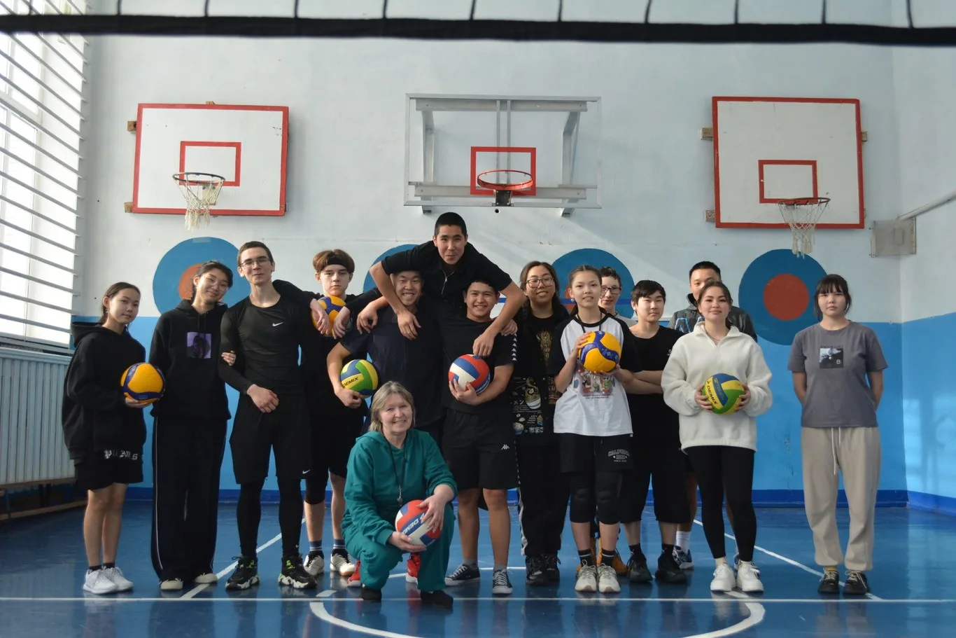 Дружеская встреча по волейболу