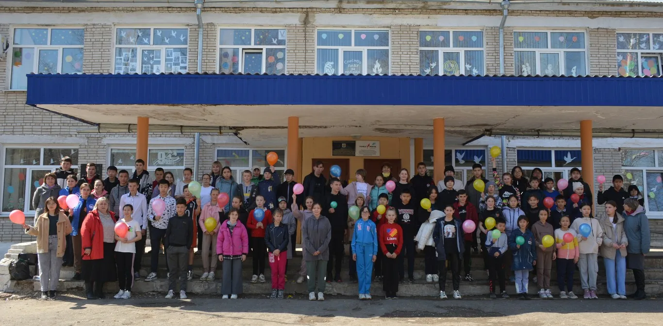 6 мая в нашем селе прошла   легкоатлетическая эстафета, посвященная Дню Победы