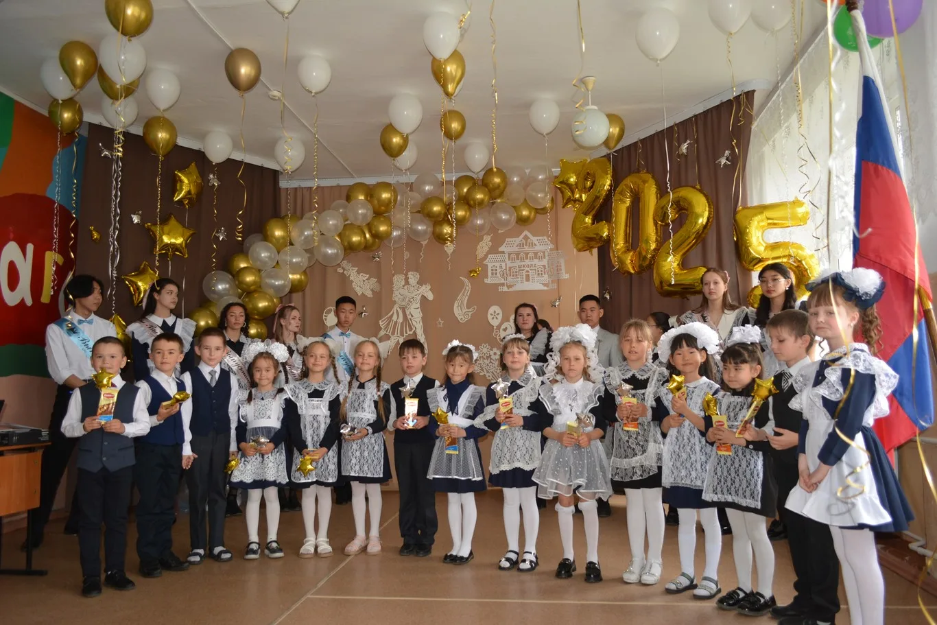 24 мая прошел Последний звонок