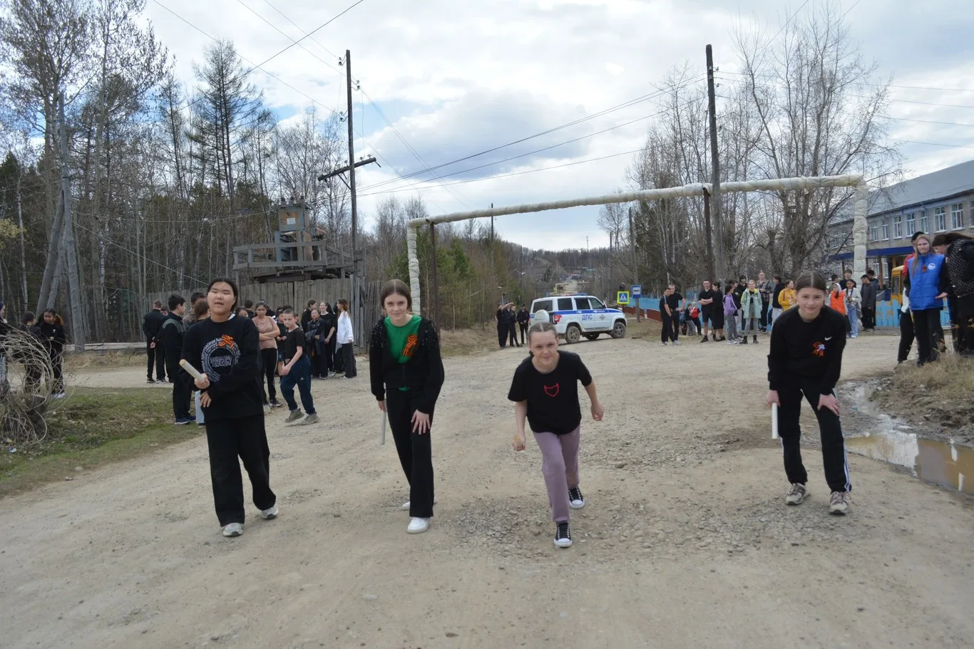 Легкоатлетическая эстафета в канун 9 Мая