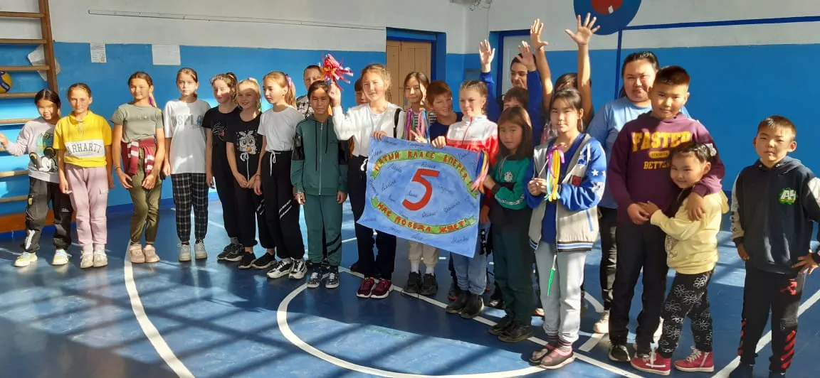 Дружеская встреча по пионерболу 5,6 классы